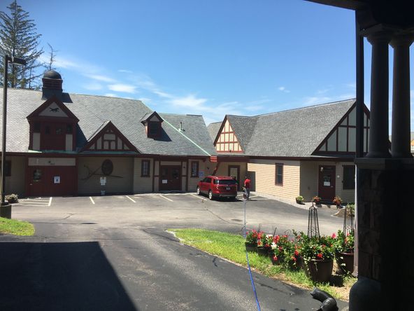 1800 Elm St, Manchester, NH 03104